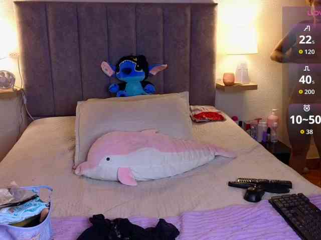 VictoriaHils webcam