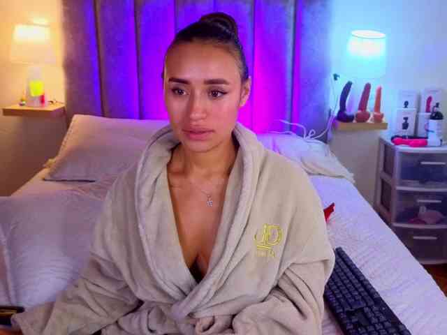 VictoriaHils webcam
