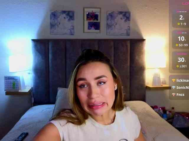 VictoriaHils webcam