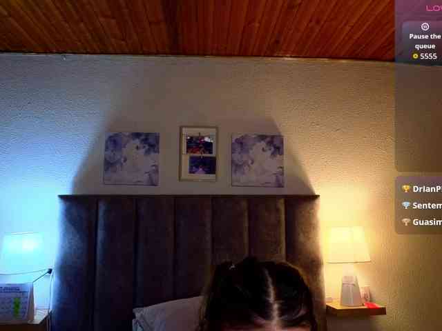 VictoriaHils webcam