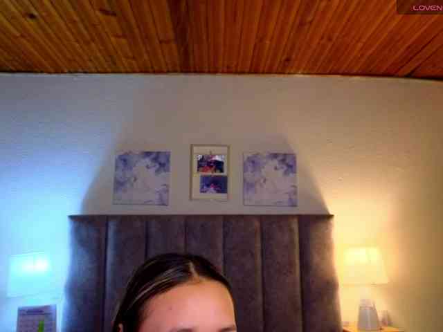 VictoriaHils webcam
