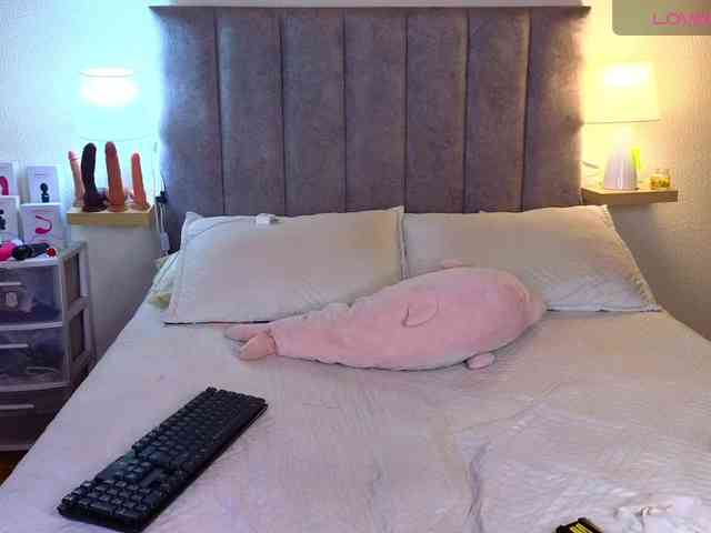 VictoriaHils webcam