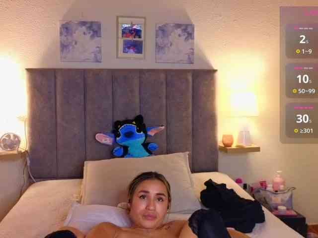VictoriaHils webcam