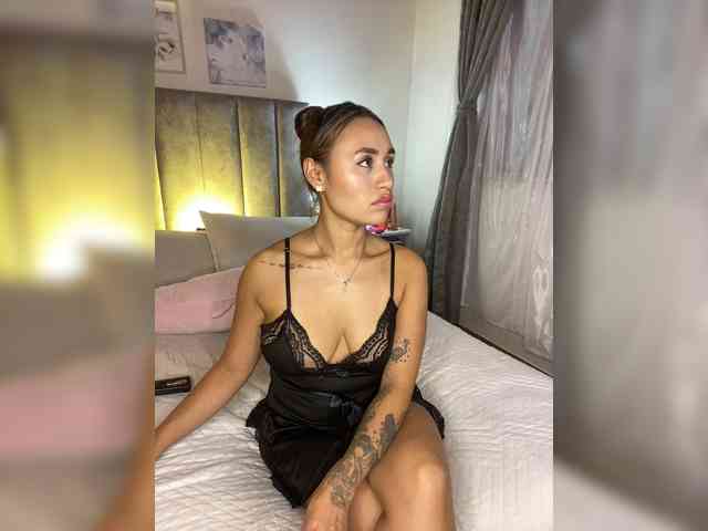 VictoriaHils webcam