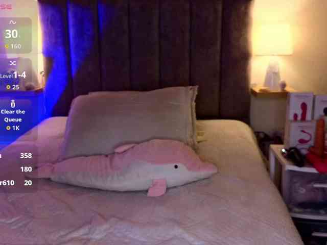 VictoriaHils webcam