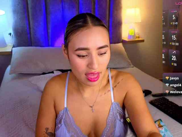 VictoriaHils webcam