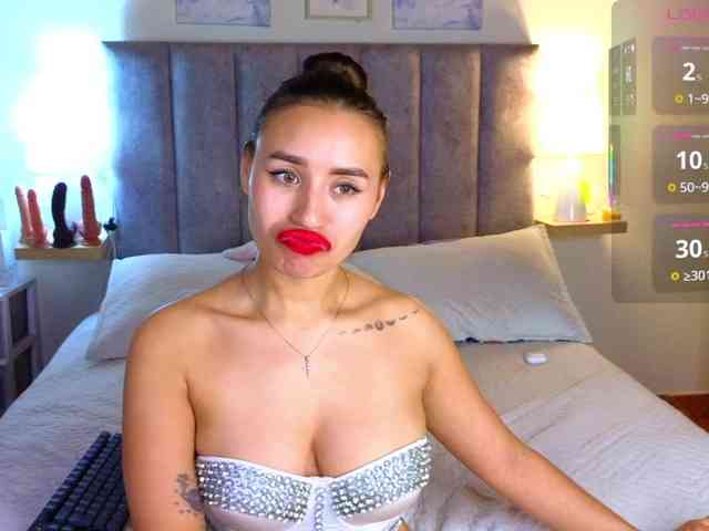 VictoriaHils webcam