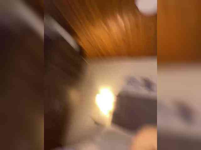 VictoriaHils webcam
