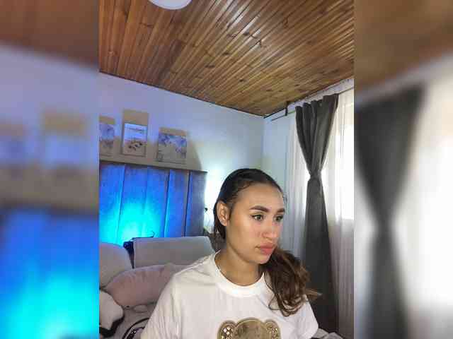 VictoriaHils webcam