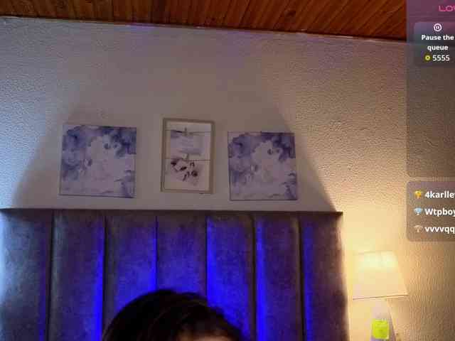 VictoriaHils webcam