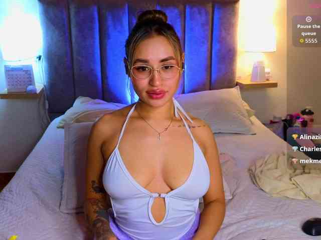 VictoriaHils webcam