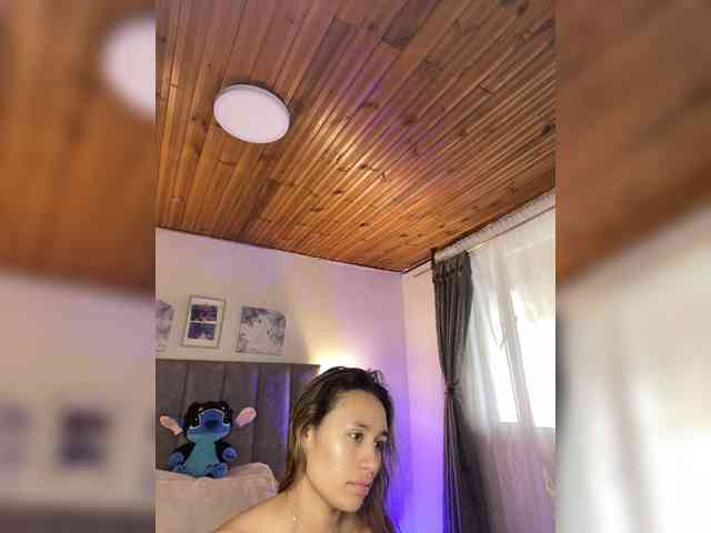 VictoriaHils webcam