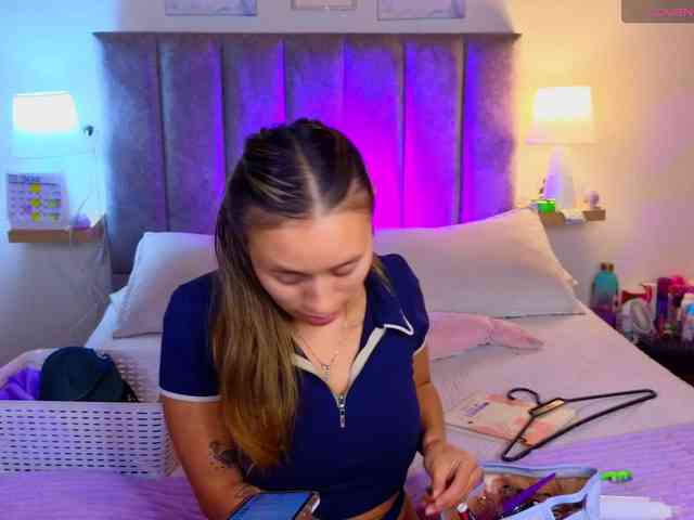 VictoriaHils webcam