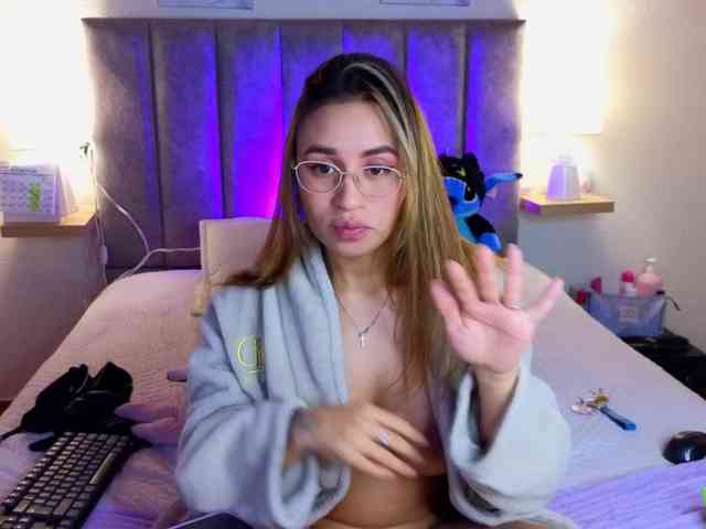 VictoriaHils webcam