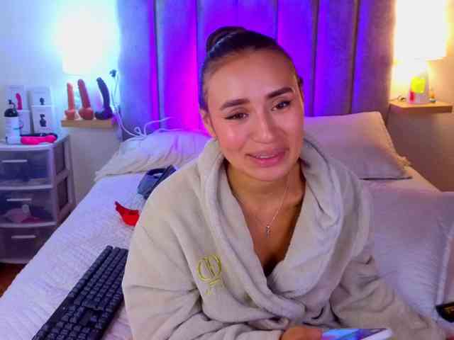 VictoriaHils webcam