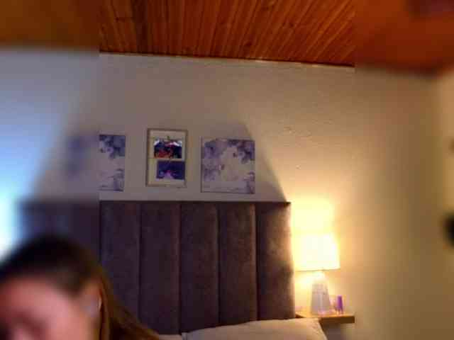 VictoriaHils webcam
