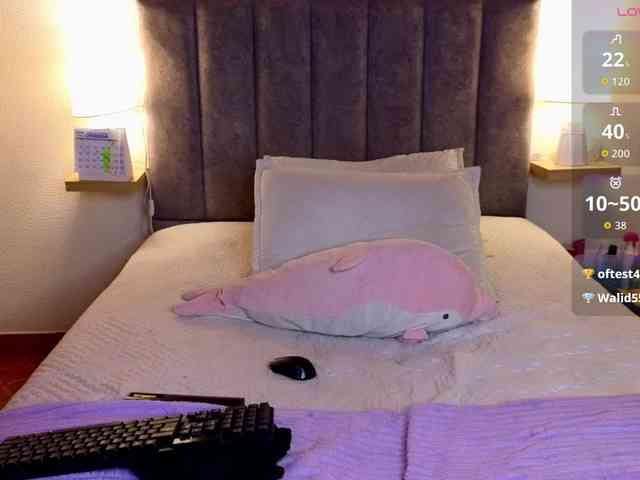 VictoriaHils webcam