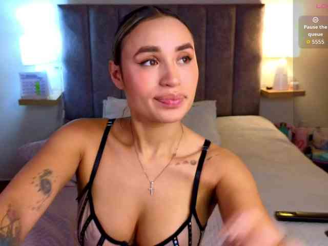 VictoriaHils webcam