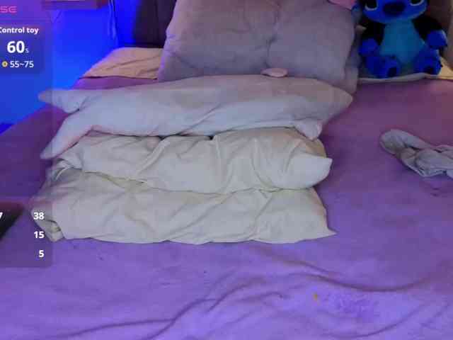 VictoriaHils webcam