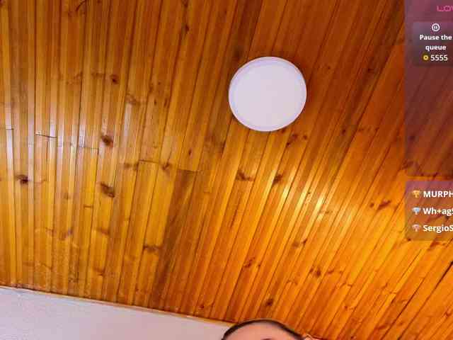 VictoriaHils webcam