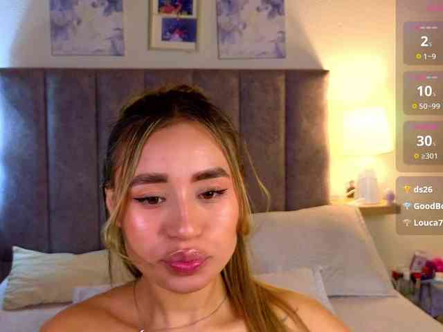 VictoriaHils Live Webcam on BongaCams