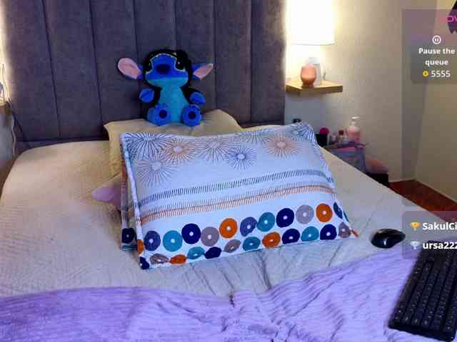 VictoriaHils webcam