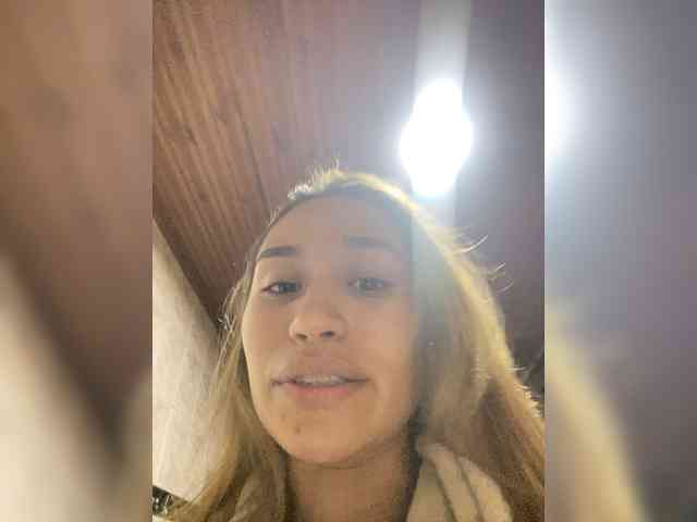 VictoriaHils webcam
