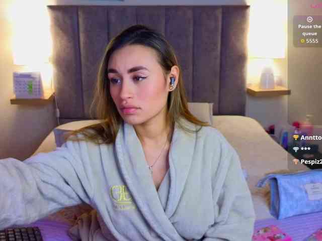 VictoriaHils webcam