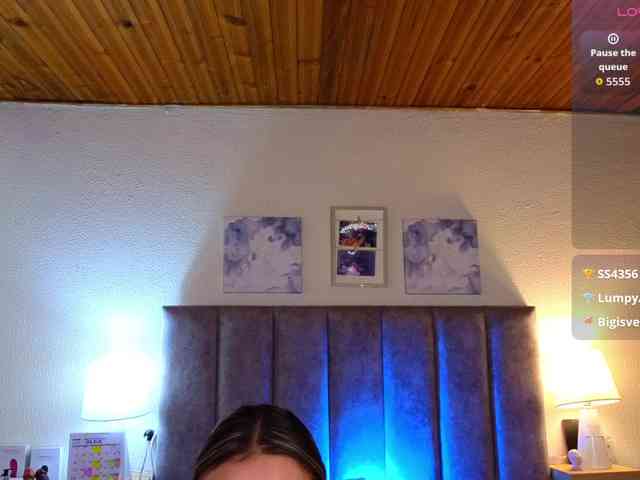VictoriaHils webcam