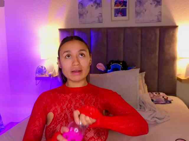 VictoriaHils webcam