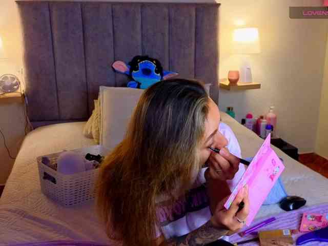 VictoriaHils webcam