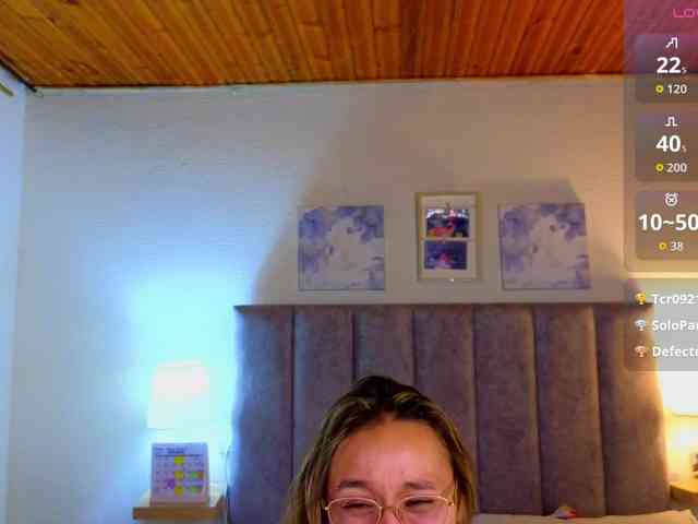 VictoriaHils webcam