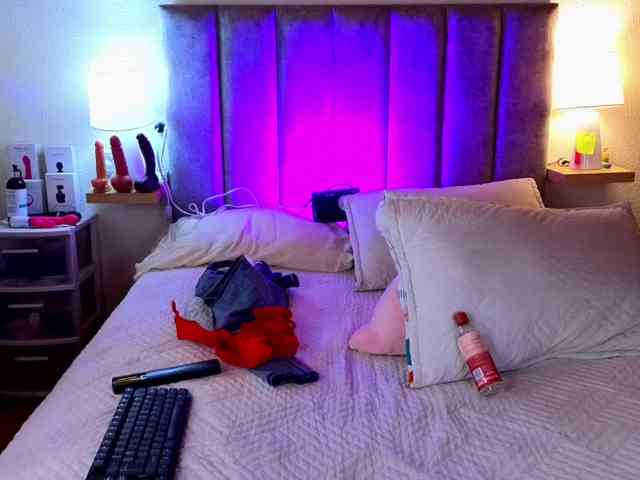 VictoriaHils webcam