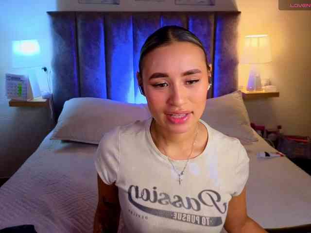 VictoriaHils webcam