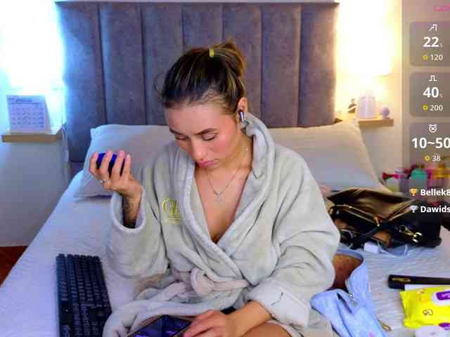 VictoriaHils webcam