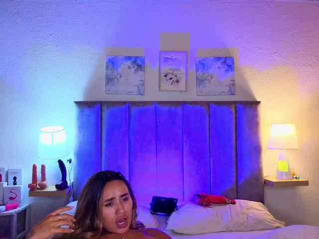 VictoriaHils webcam