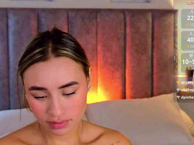 VictoriaHils webcam