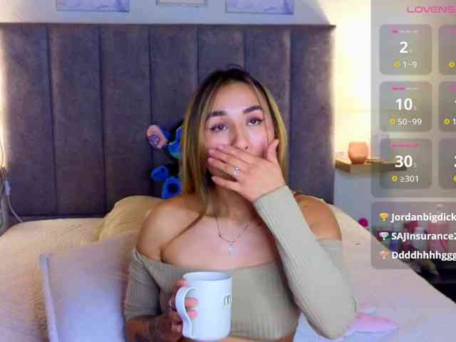 VictoriaHils webcam