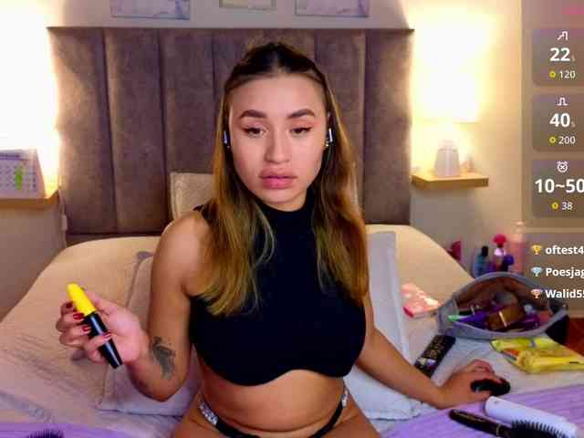 VictoriaHils webcam
