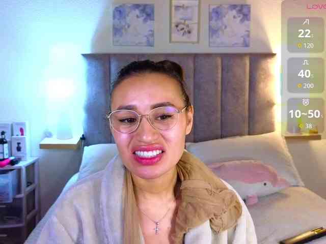 VictoriaHils webcam