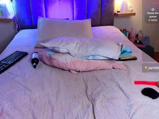 VictoriaHils webcam