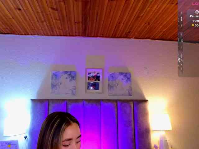 VictoriaHils webcam