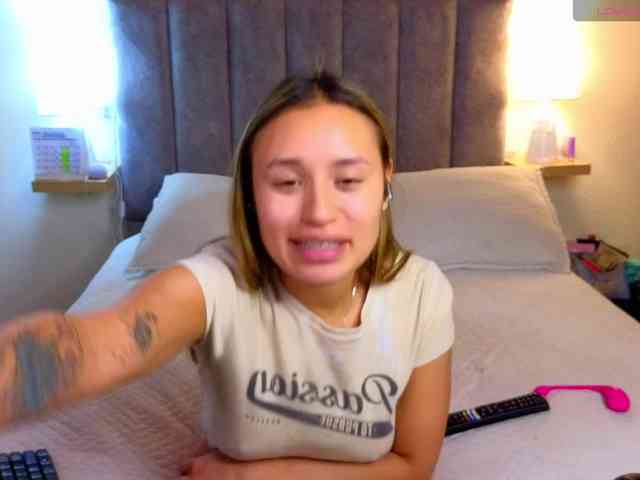 VictoriaHils webcam