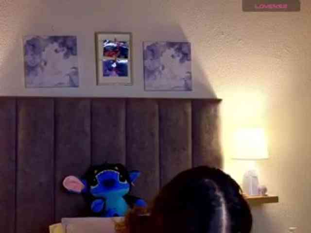 VictoriaHils webcam