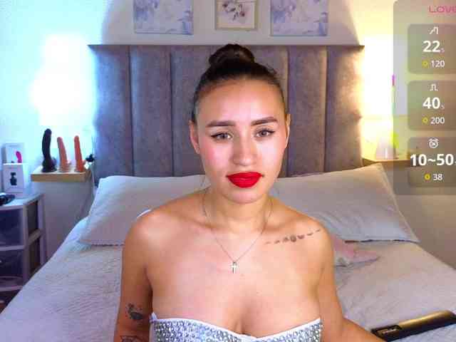 VictoriaHils webcam