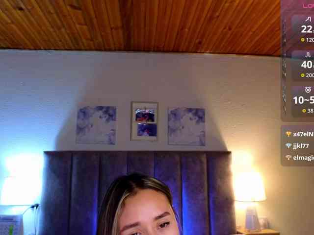 VictoriaHils webcam