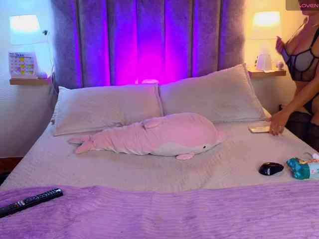 VictoriaHils webcam