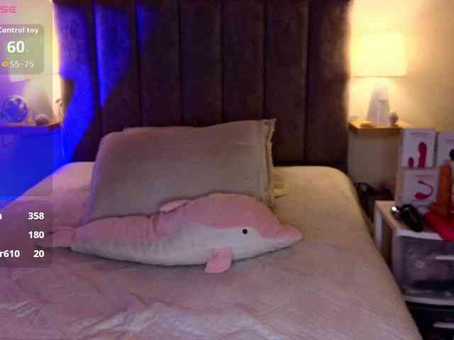 VictoriaHils webcam