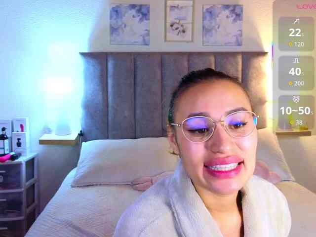 VictoriaHils webcam