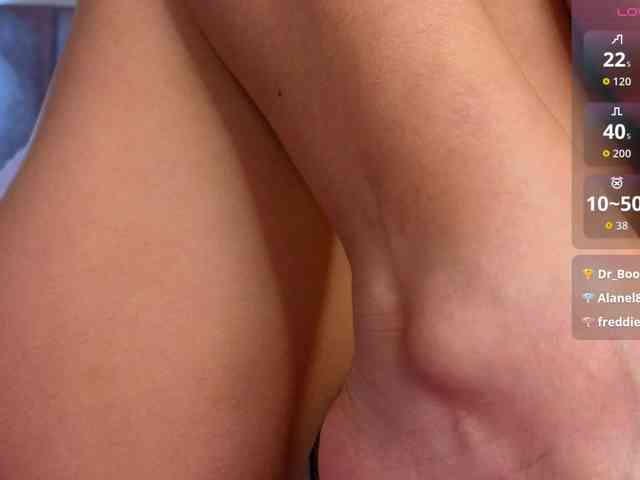 VictoriaHils webcam
